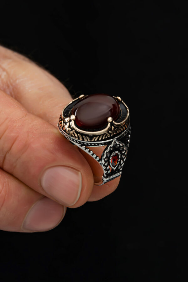 Yemeni agate stone