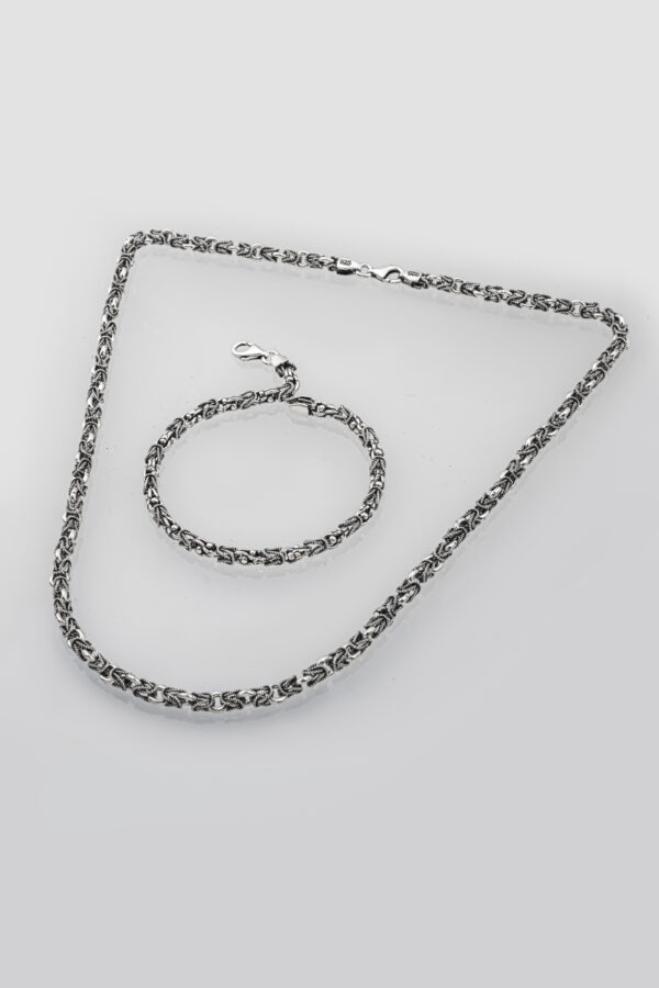 Necklace 4